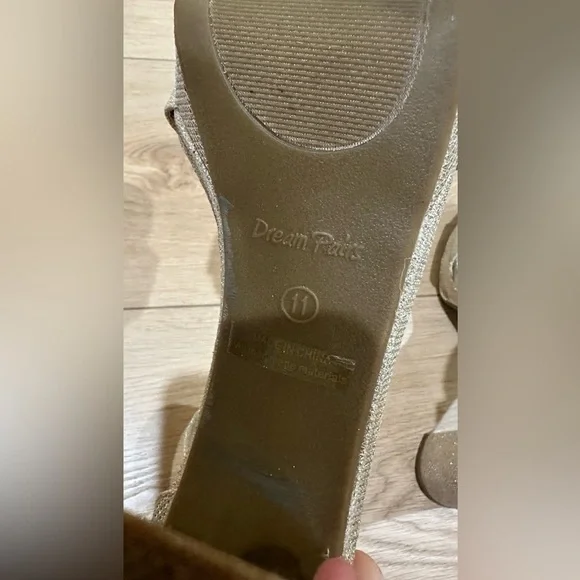 Dream Pairs gold glitter ankle strap Chunky Platform Heels party new years - Picture 6 of 7